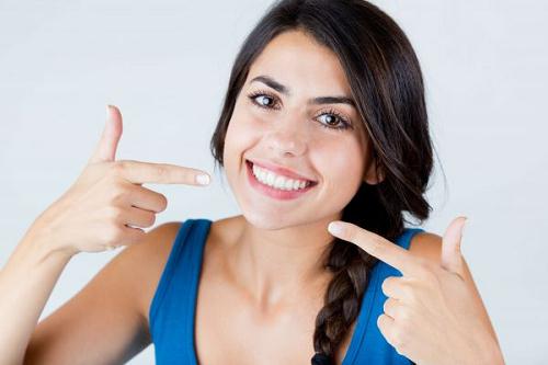 Răng sứ không kim loại loại nào là tốt nhất?